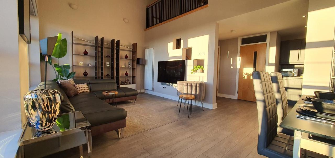 The Beautiful Bankmore Penthouse