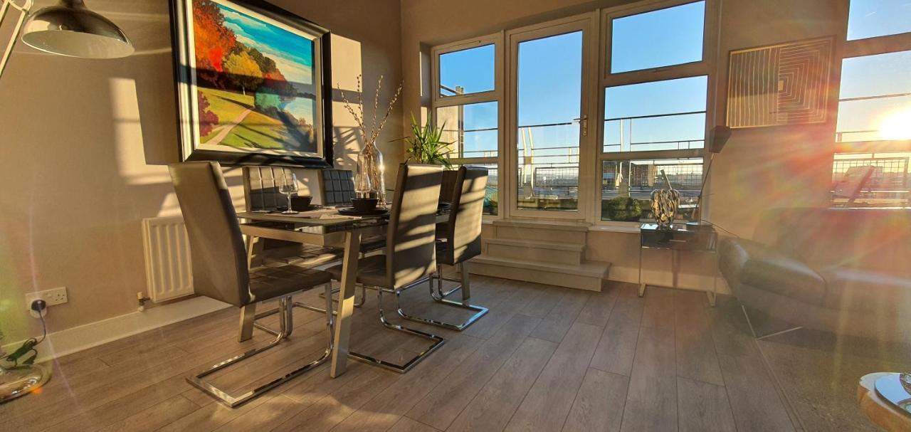 The Beautiful Bankmore Penthouse Apartment
