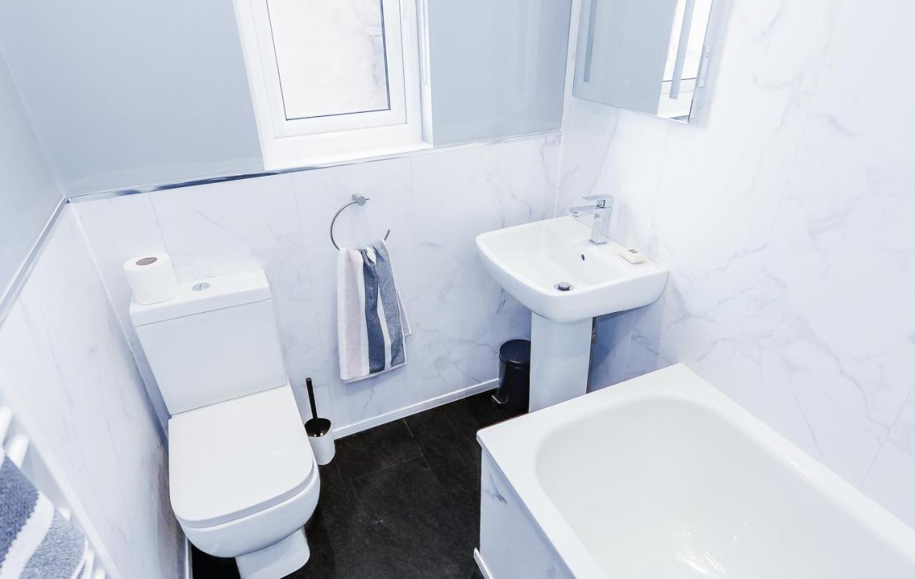 Holiday home Sunnyside Up - Ormeau Townhouse *