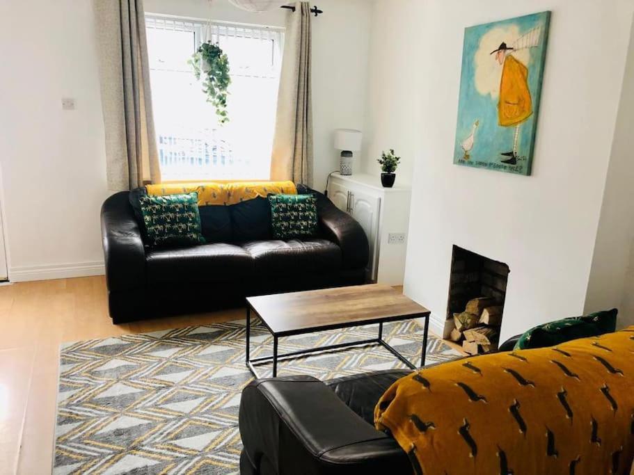 Cosy House, Lisburn Road Holiday home *