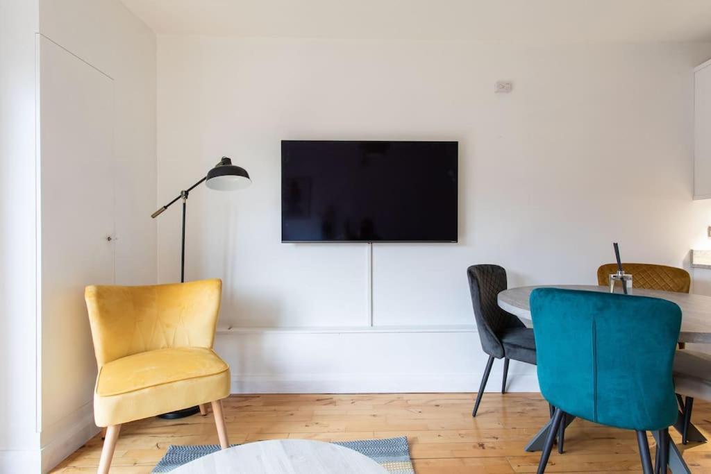 Apartment Centre Luxurious Free Parking