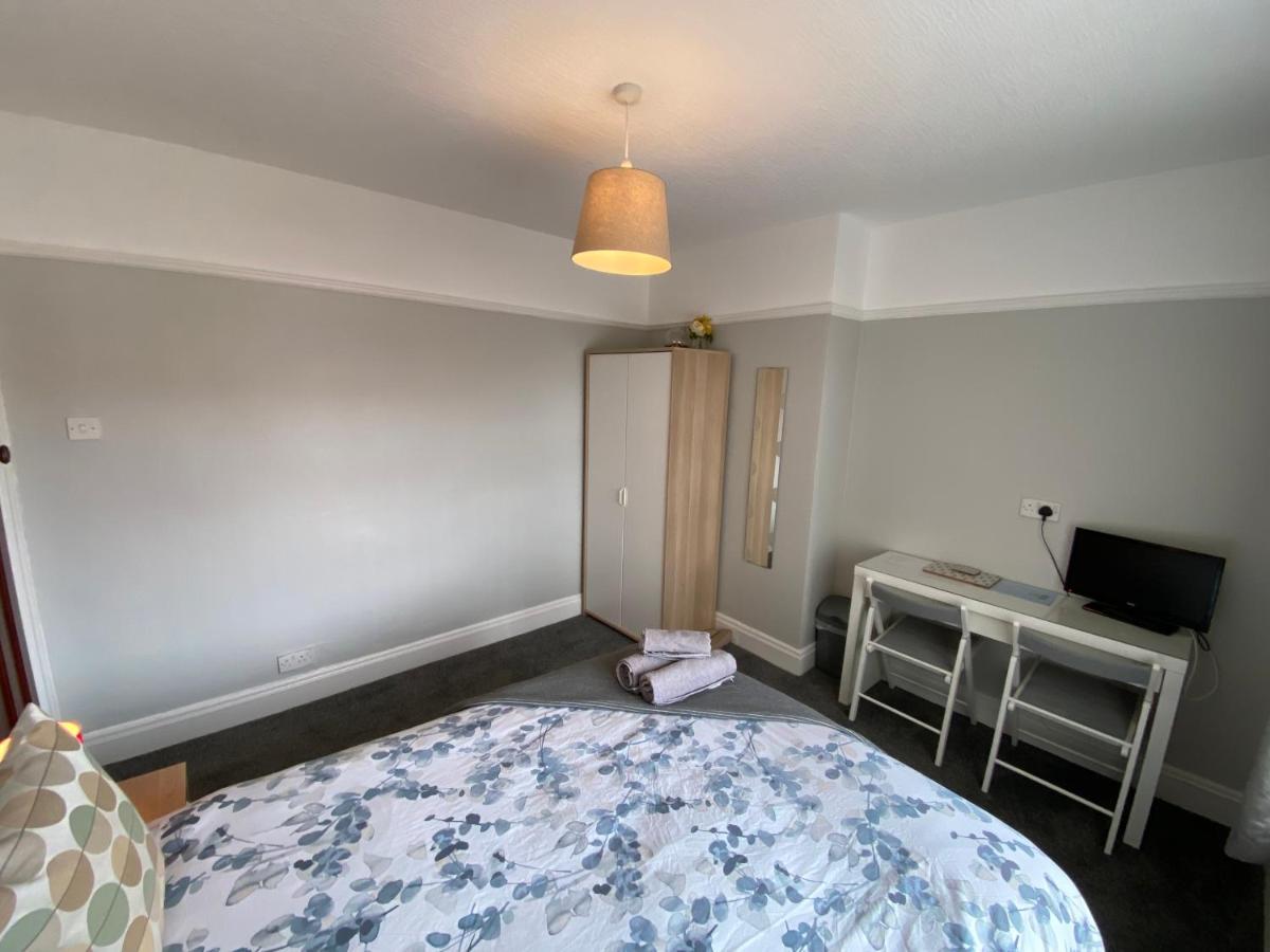 Crumlin Road Town House Homestay