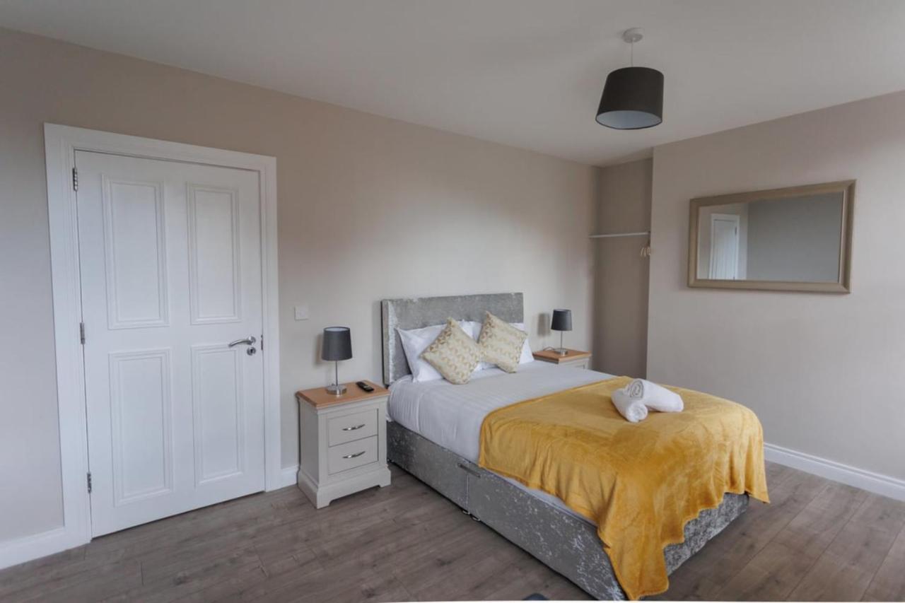 Chic Studio Central Sleeps 2. Belfast