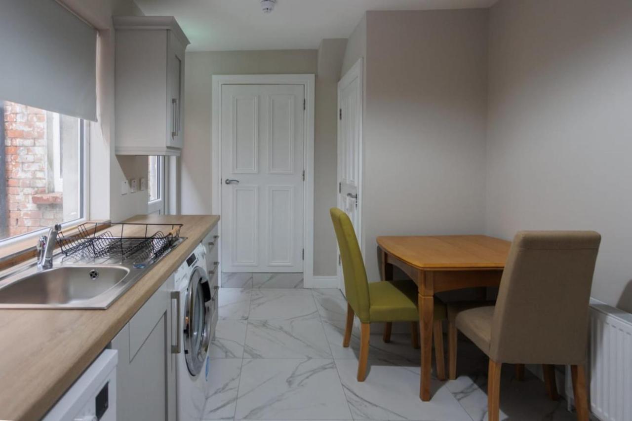 Chic Studio Central Sleeps 2. Apartment Belfast