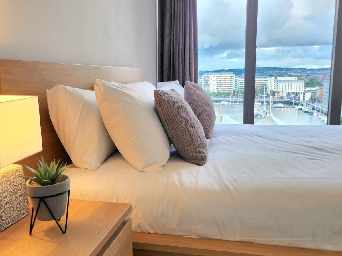 Pass The Keys Stunning Penthouse With Balcony Sunset Views Apartment *