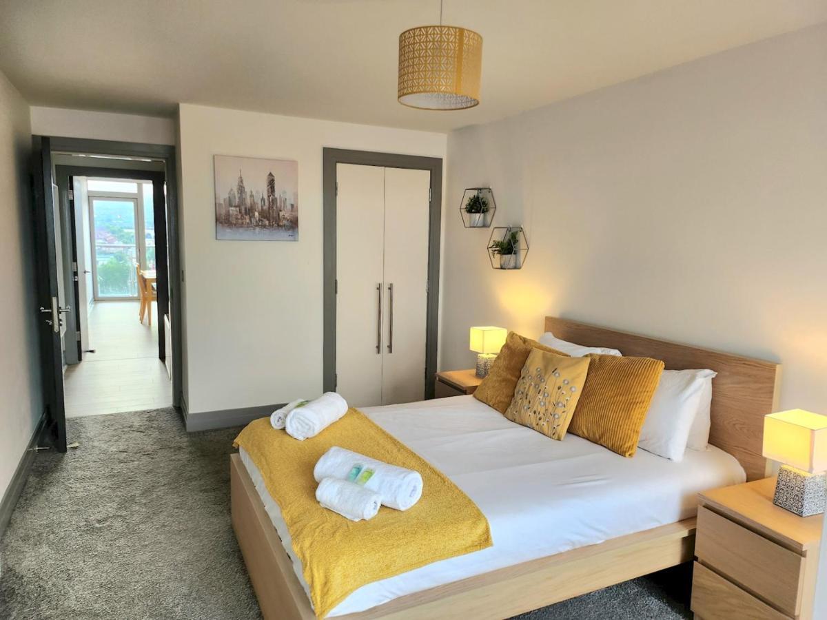 Pass The Keys Stunning Penthouse With Balcony Sunset Views * Belfast