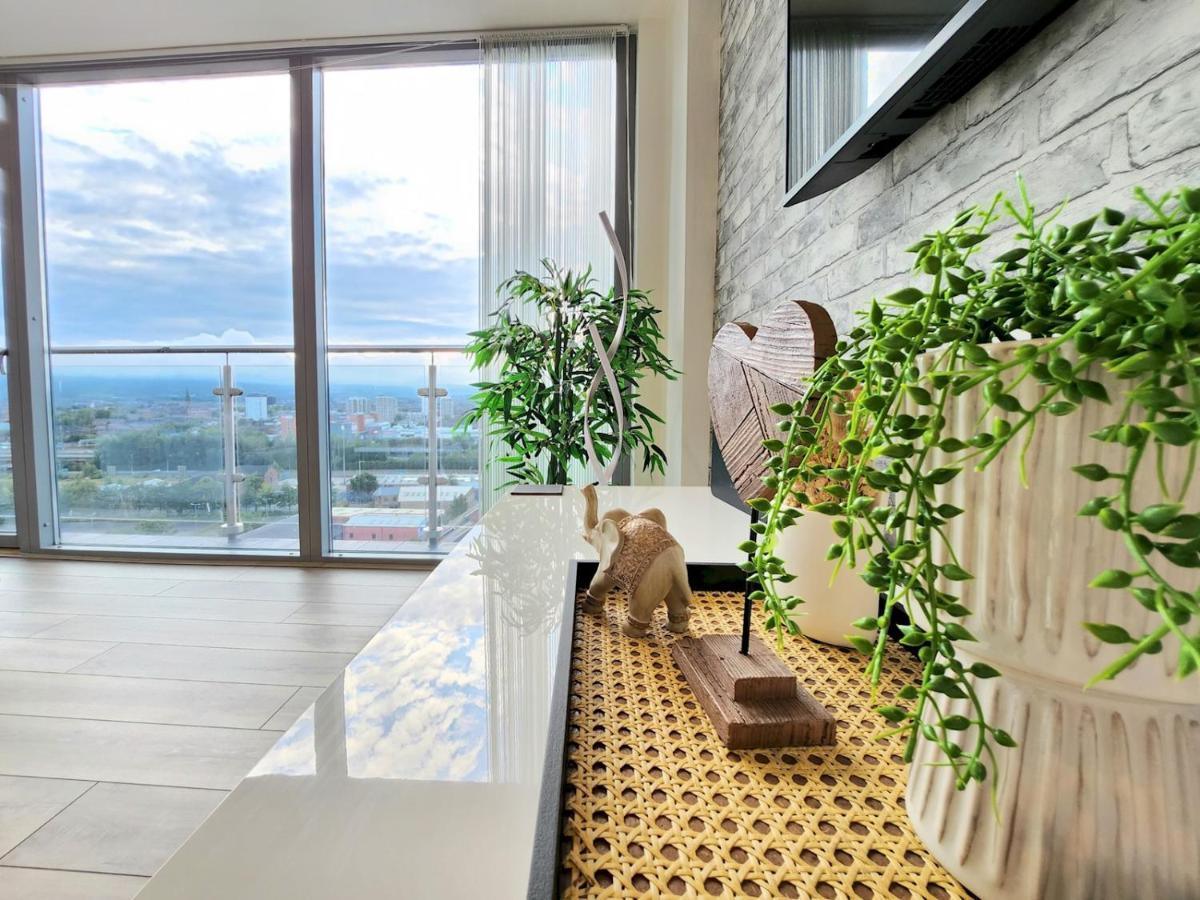 Apartment Pass The Keys Stunning Penthouse With Balcony Sunset Views