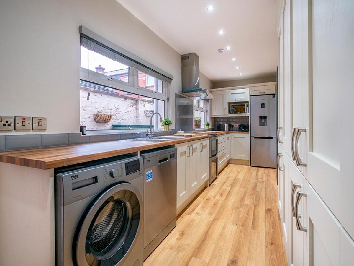 Pass The Keys Stunning 2br Townhouse In Belfasts Location Holiday home *