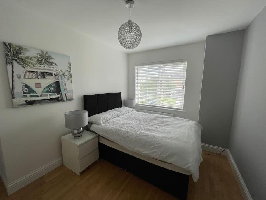 Apartment Mayfield Square