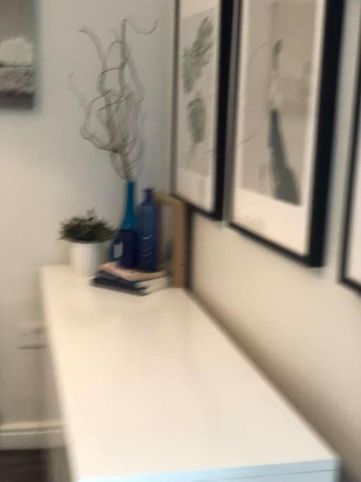 Holiday home Cheerful 4 Bedroom Townhouse, Side Street Parking Belfast