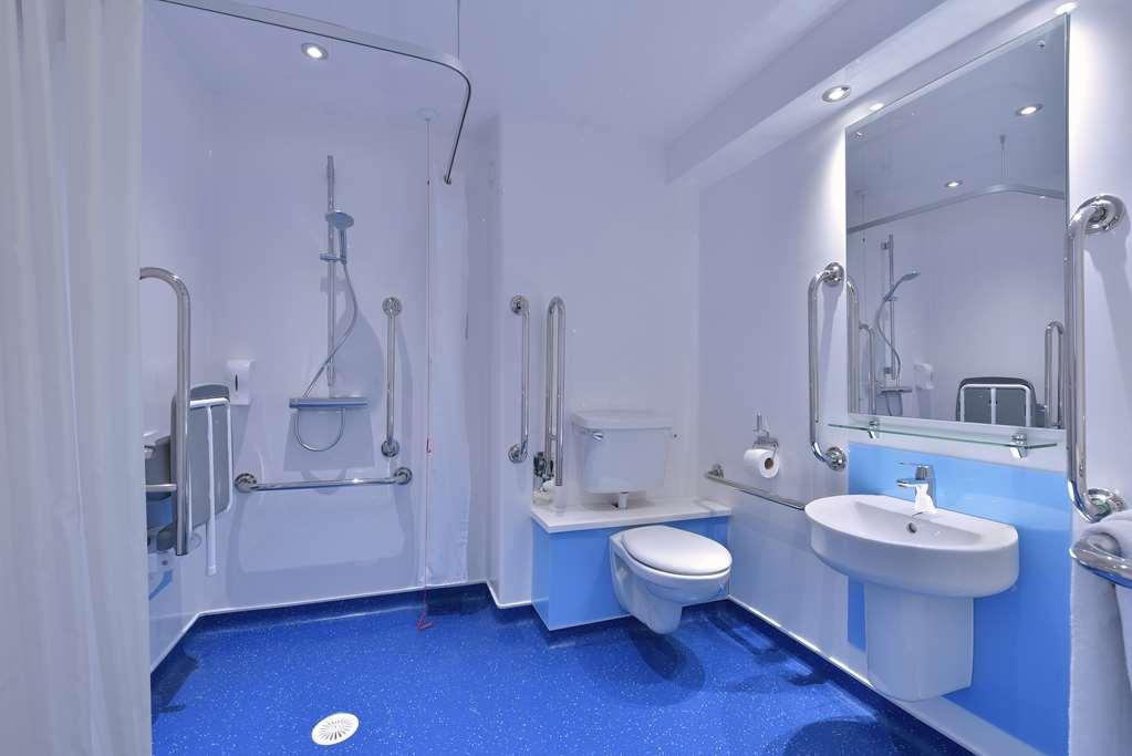 Travelodge 3* Belfast