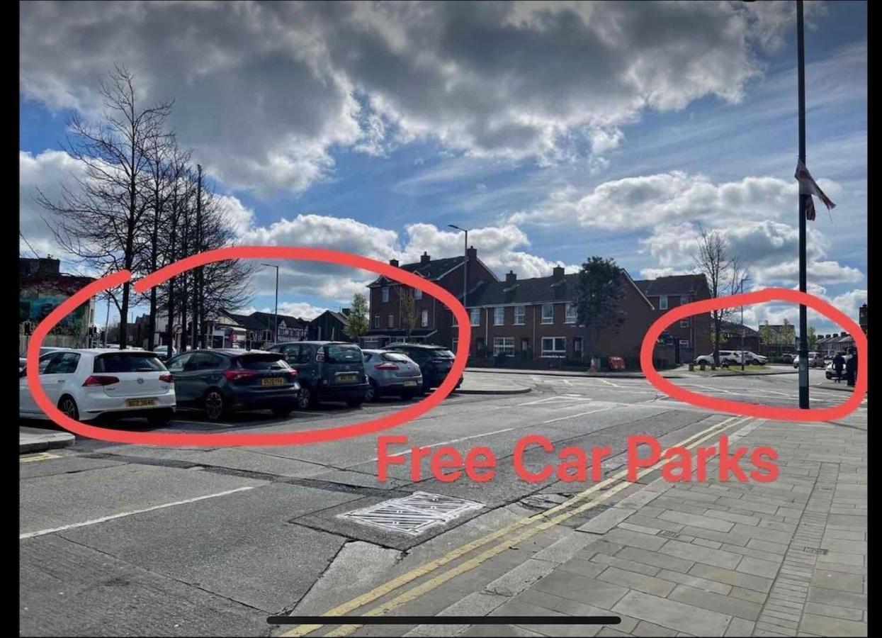 Entire Pinkapt - Free Parking - Up To 4 Guests - 3 Beds - Close To Centre * Belfast
