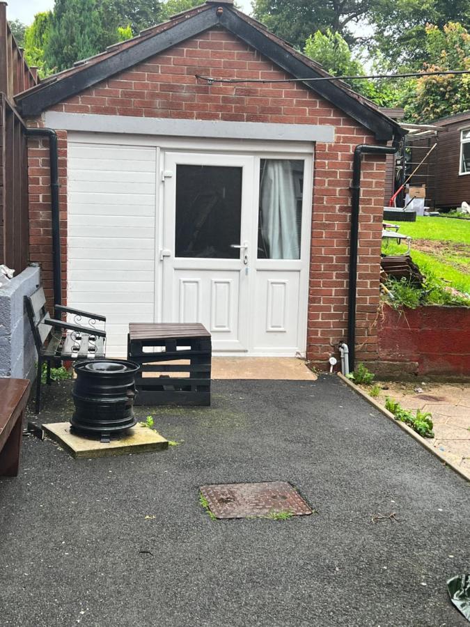 Homestay Private Cabin, Own Access & Ensuite Belfast