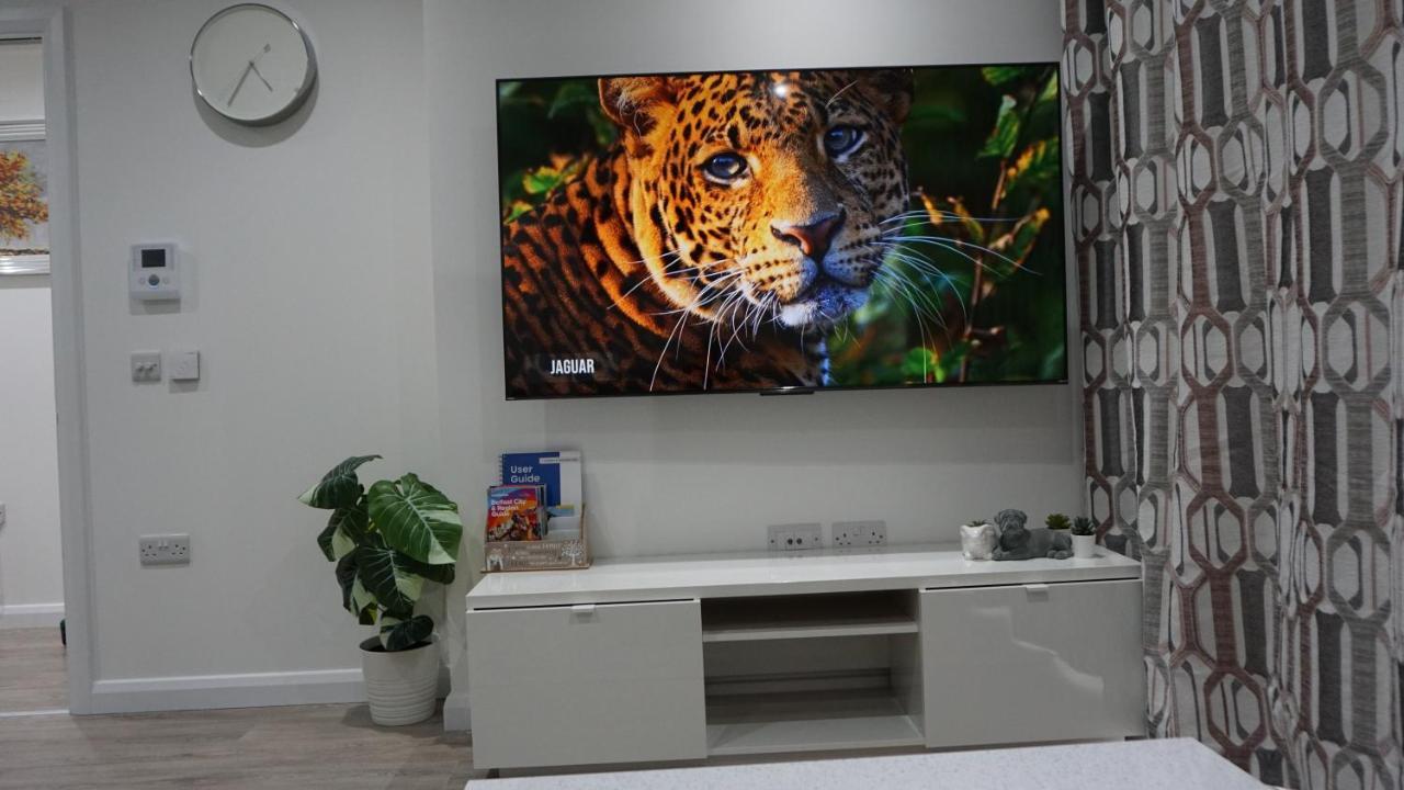Aqua Dream Luxury Apartment-coyles Place At Portland 88