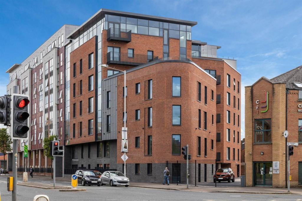 Apartment Aqua Dream Luxury Apartment-coyles Place At Portland 88 *