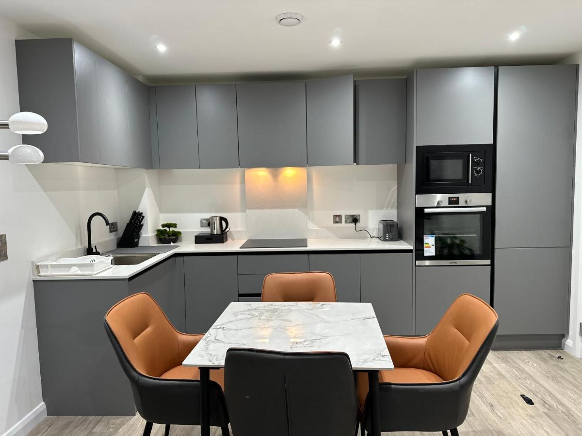 Aqua Dream Luxury Apartment-coyles Place At Portland 88 * Belfast