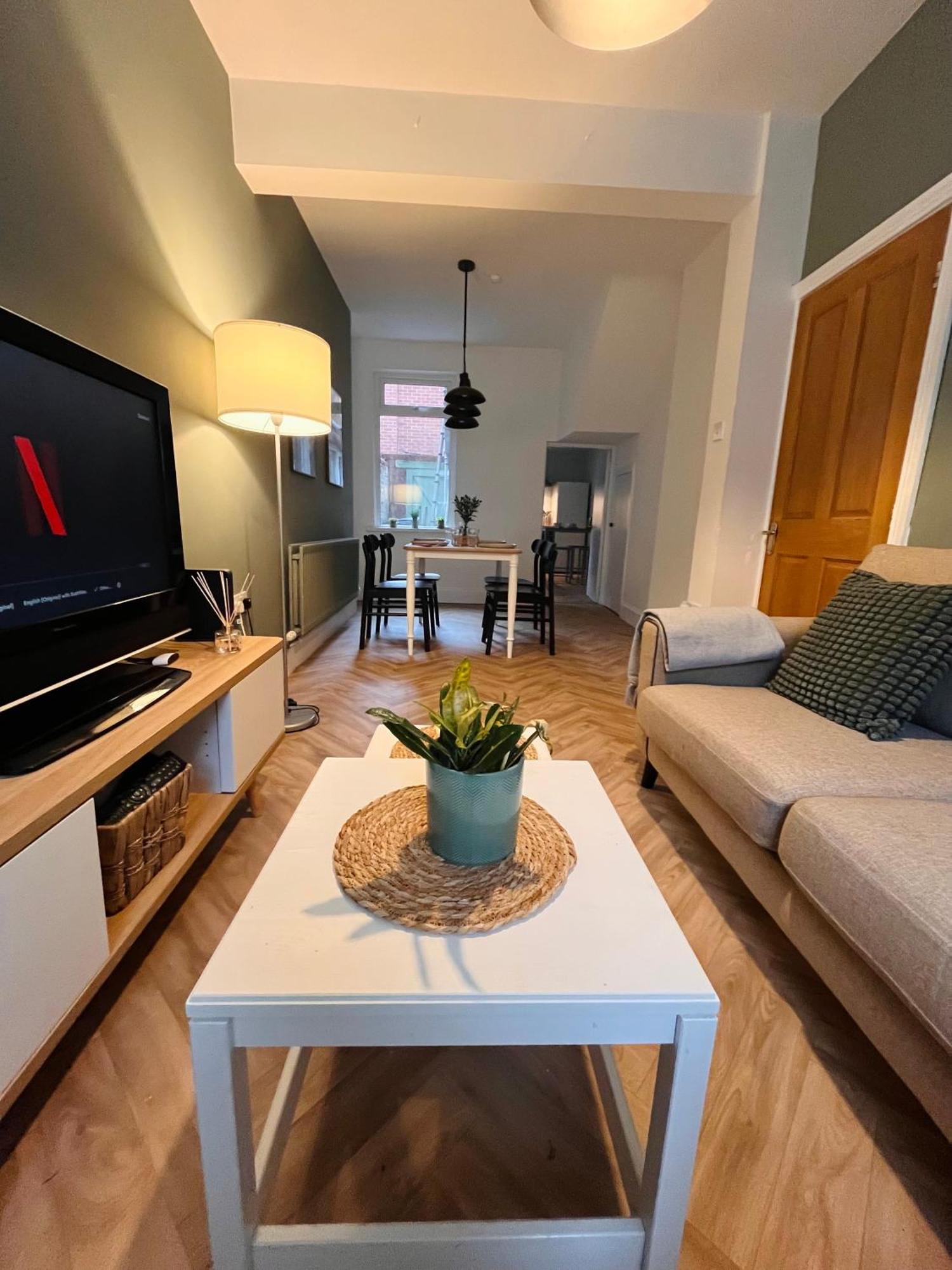 Homestay Kings Bridge Townhouse