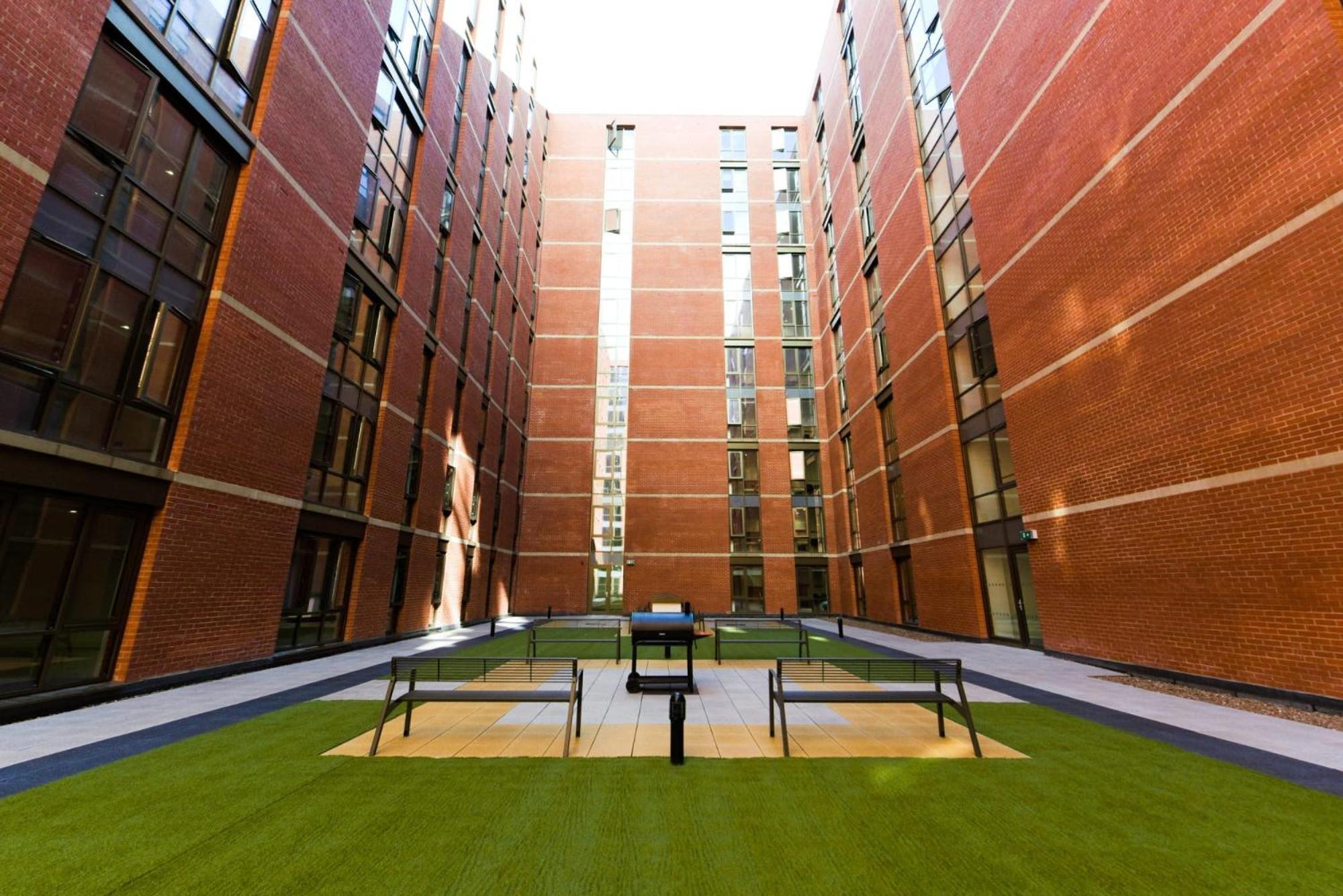 Apartment For Students Only At Great Patrick Street Belfast