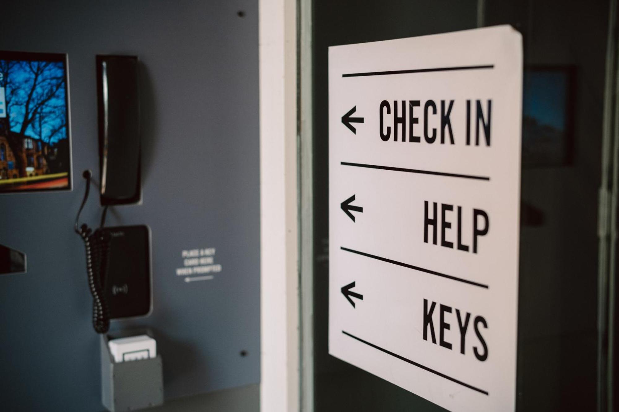 The 1852 - Self Check-in Belfast