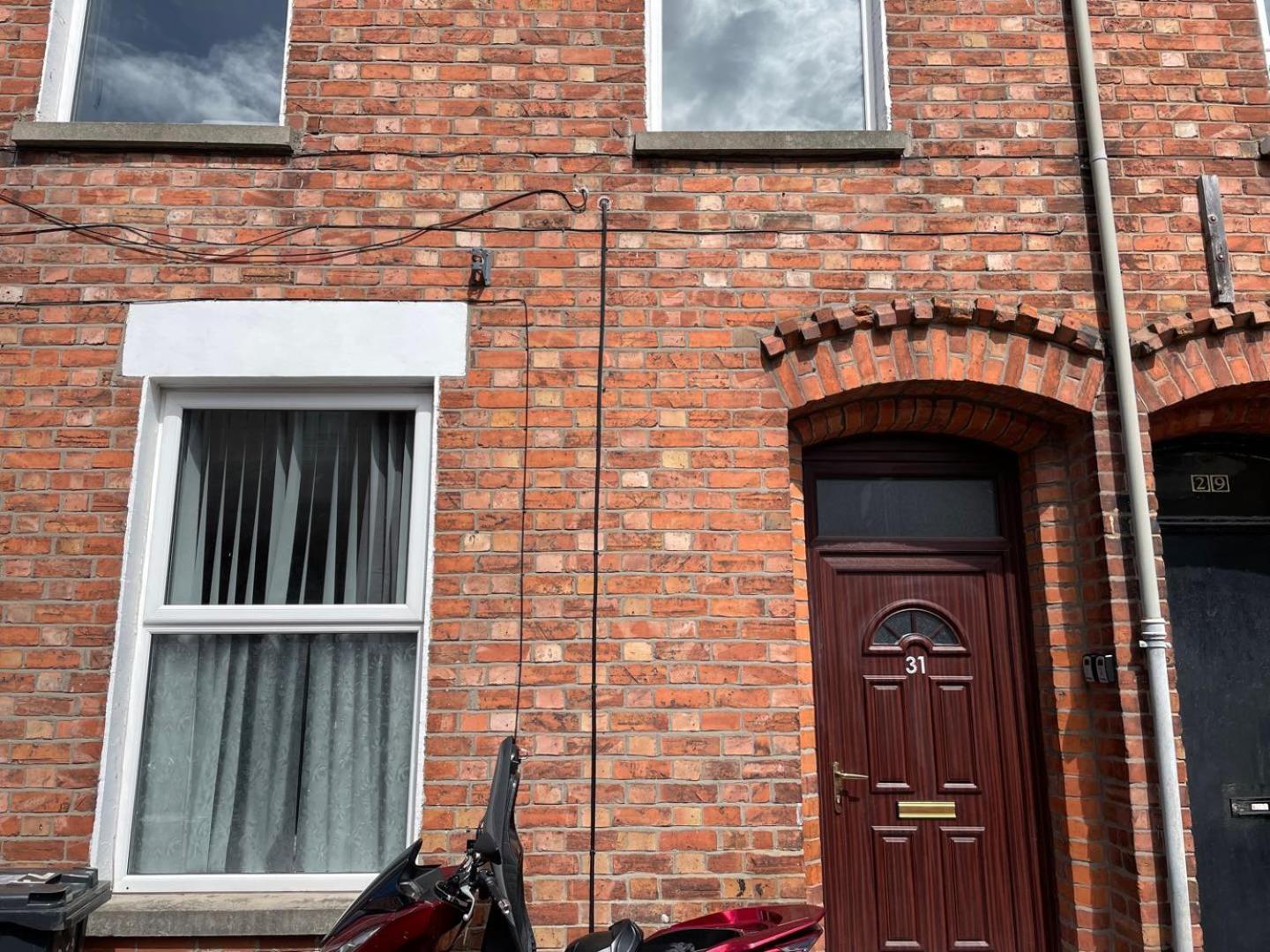 Pass The Keys Spacious Queens Uni Beside Cafes And Restaurants Apartment Belfast