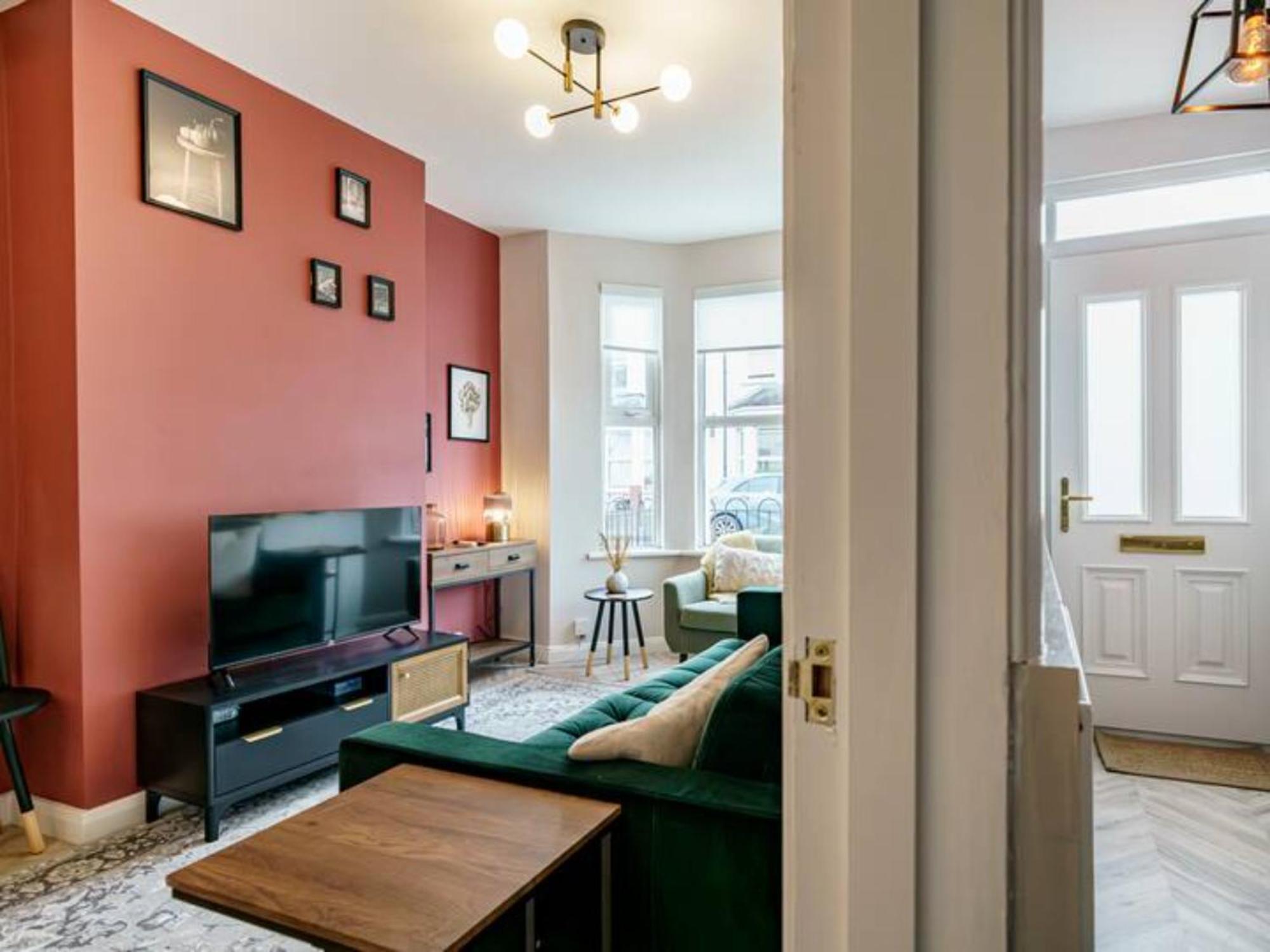 Holiday home Pass The Keys Belmont Bolthole 2 Bed Bars And Eateries Abound *