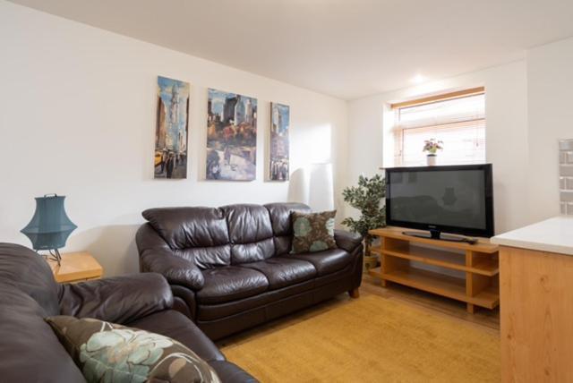 2 Bed Ballyhackamore Apartment