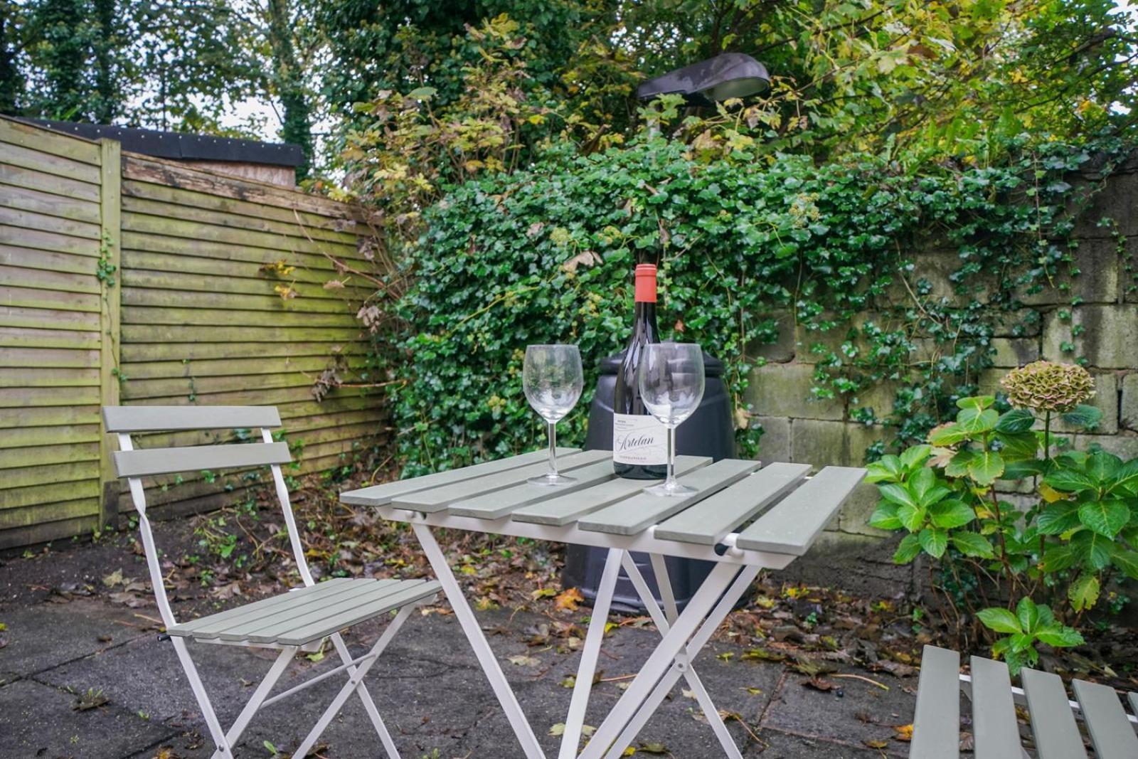 Close To City Centre Stylish 3 Bedroom House