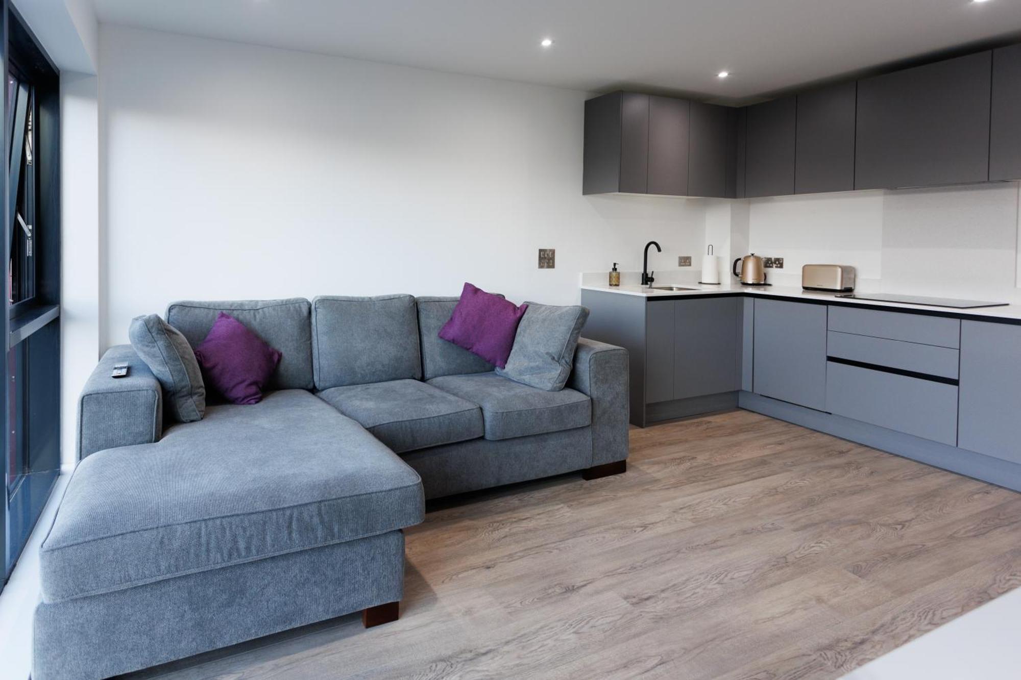 Apartment Charming 2br In The Heart Of