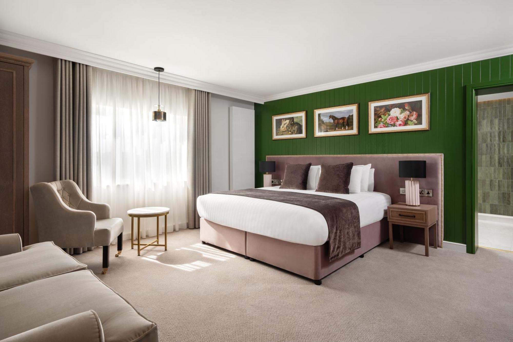Hotel Ivanhoe And 3*