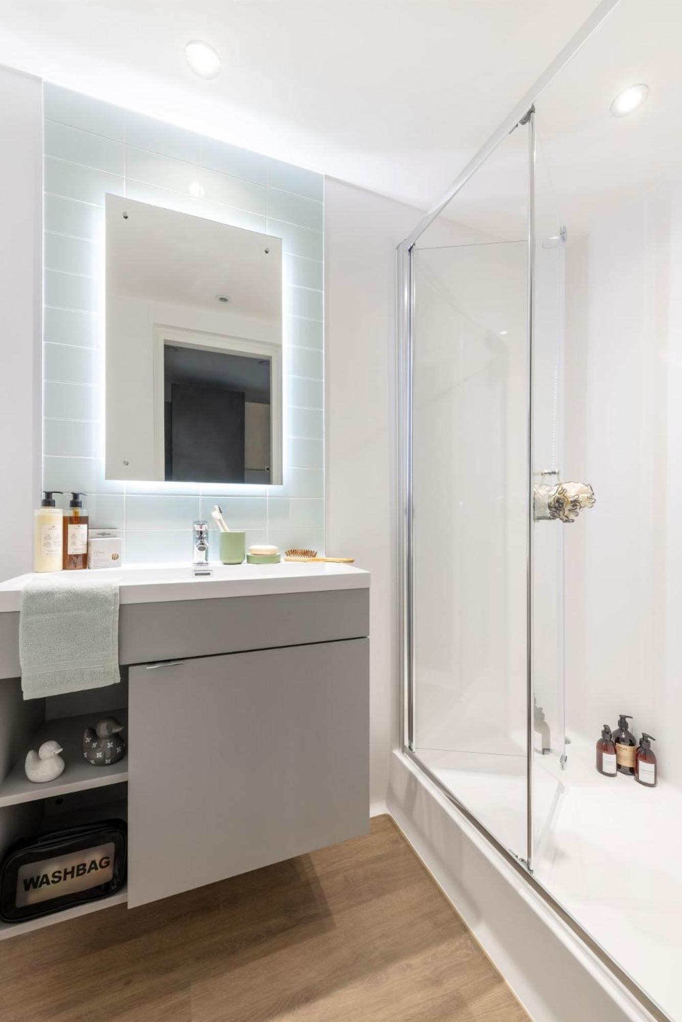 Cosy And Chic Private Ensuites At Alma Place In For Student Only * Belfast