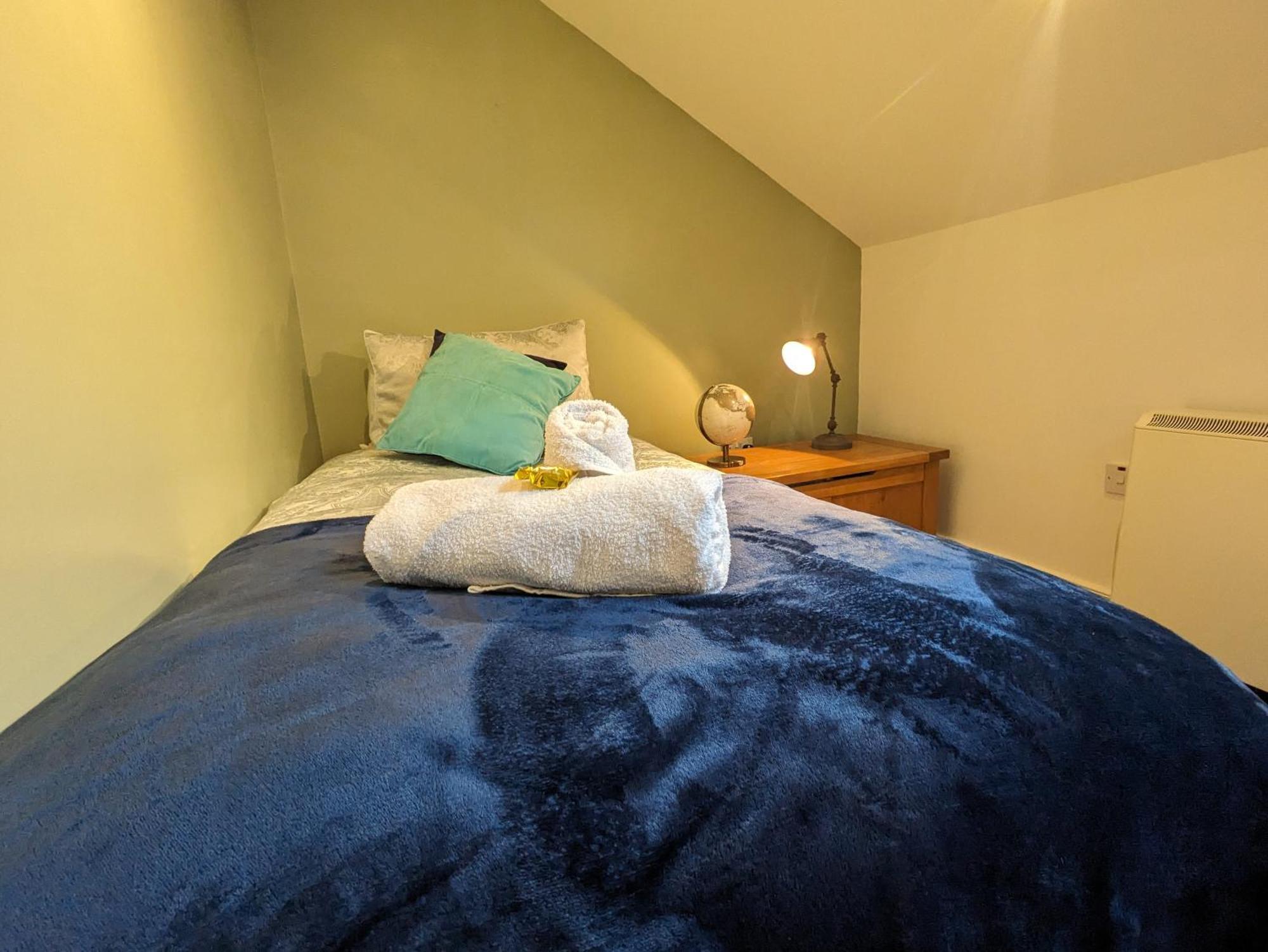 Apartment Bt 9 Granny Flat & Walled Garden *