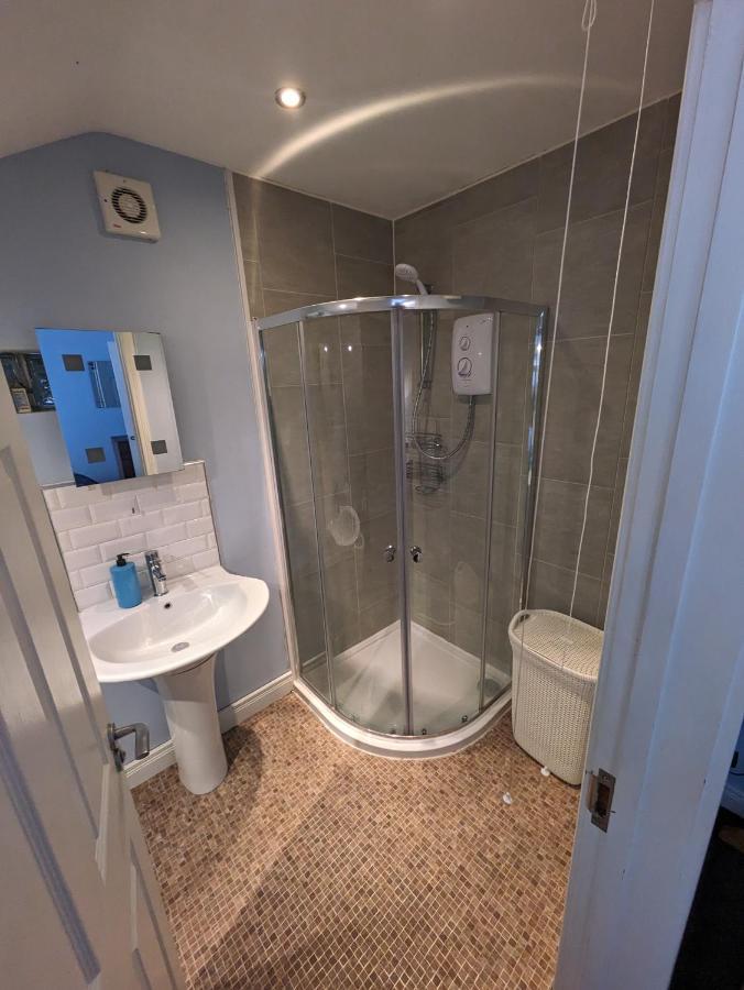 Bt 9 Granny Flat & Walled Garden *
