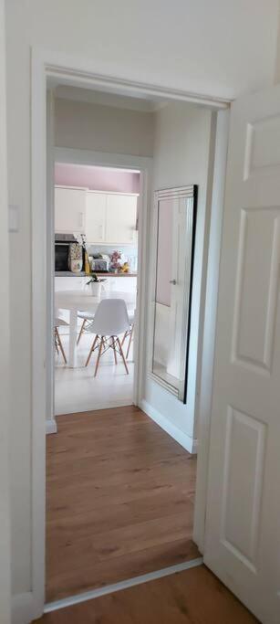 Bellevue - Comfortable With Amazing Views Holiday home *