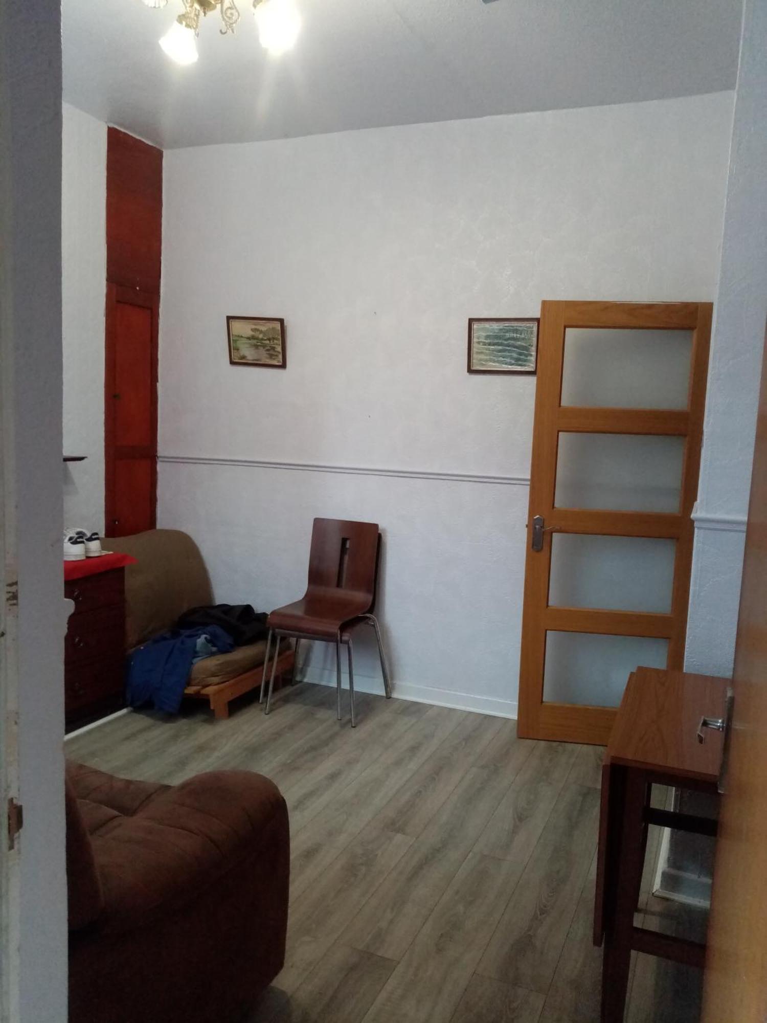 Guest house East Available Long Or Short Term *