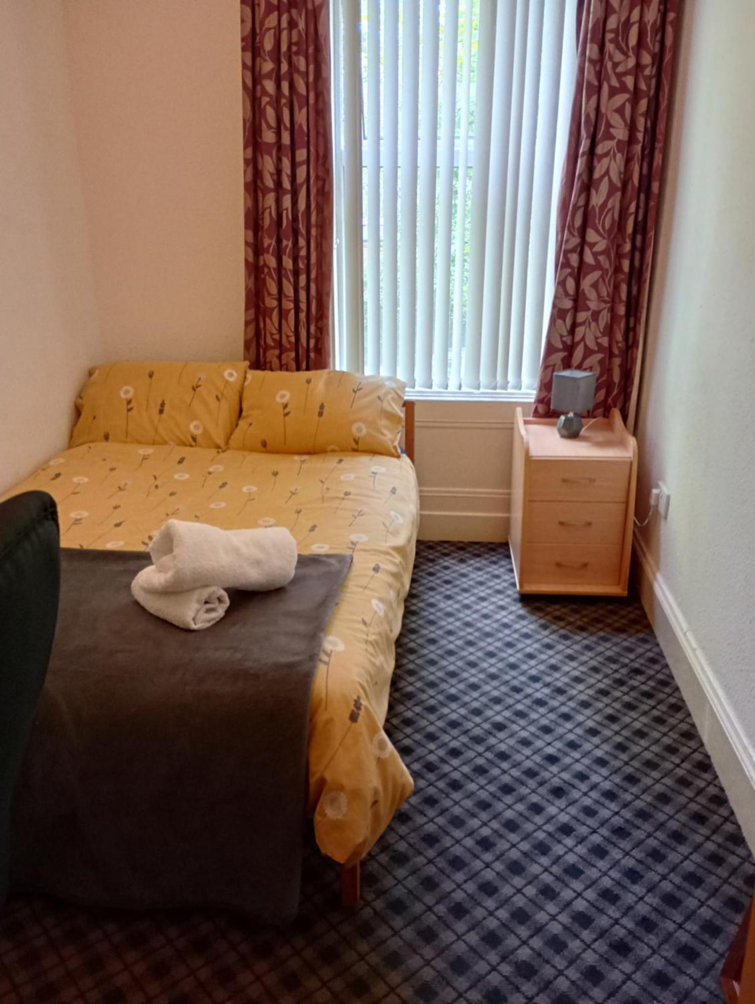Malone Townhouse Bed & Breakfast *