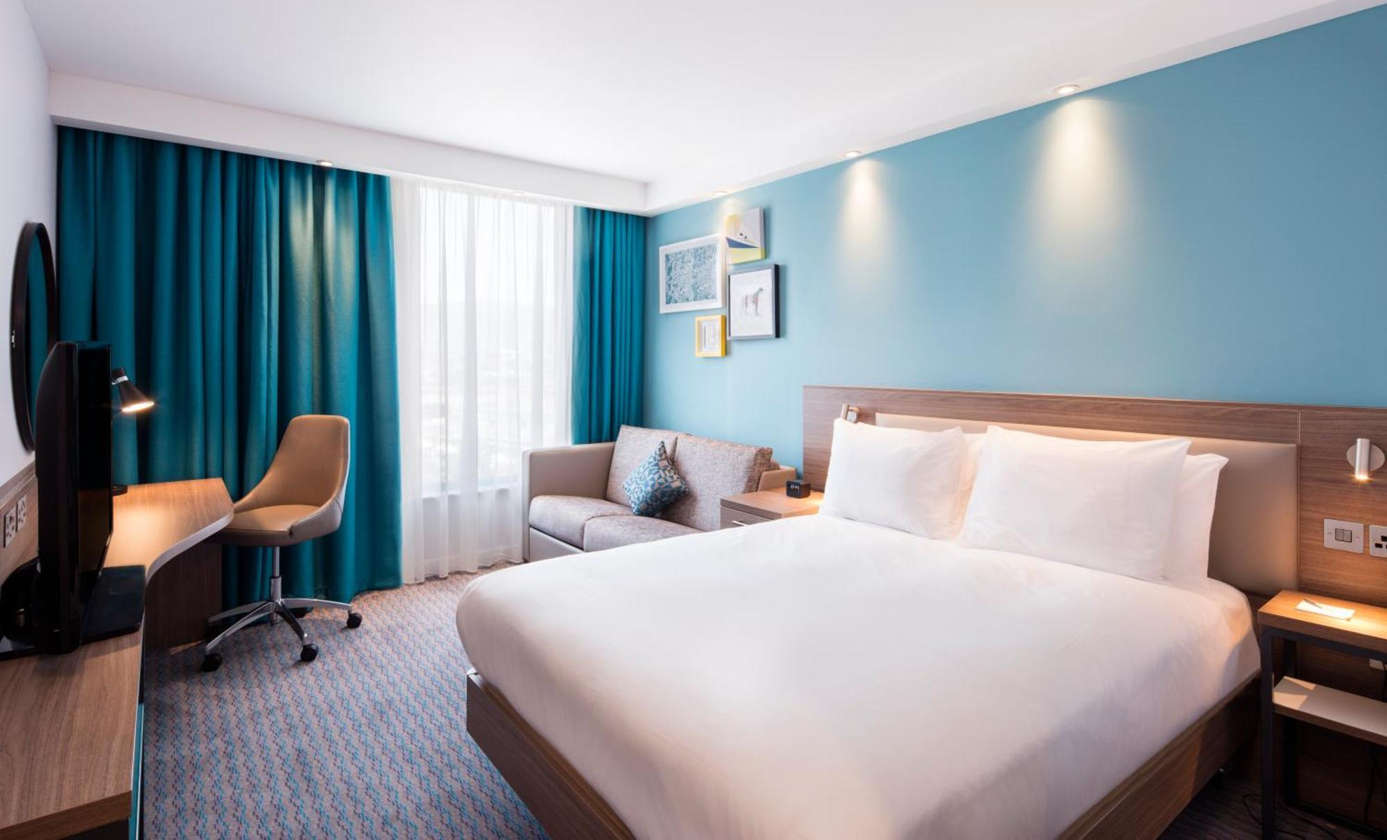 Hampton By Hilton Centre Hotel