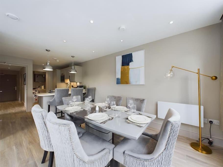 Apartment Bradbury On Lisburn Road By Lesley Belfast