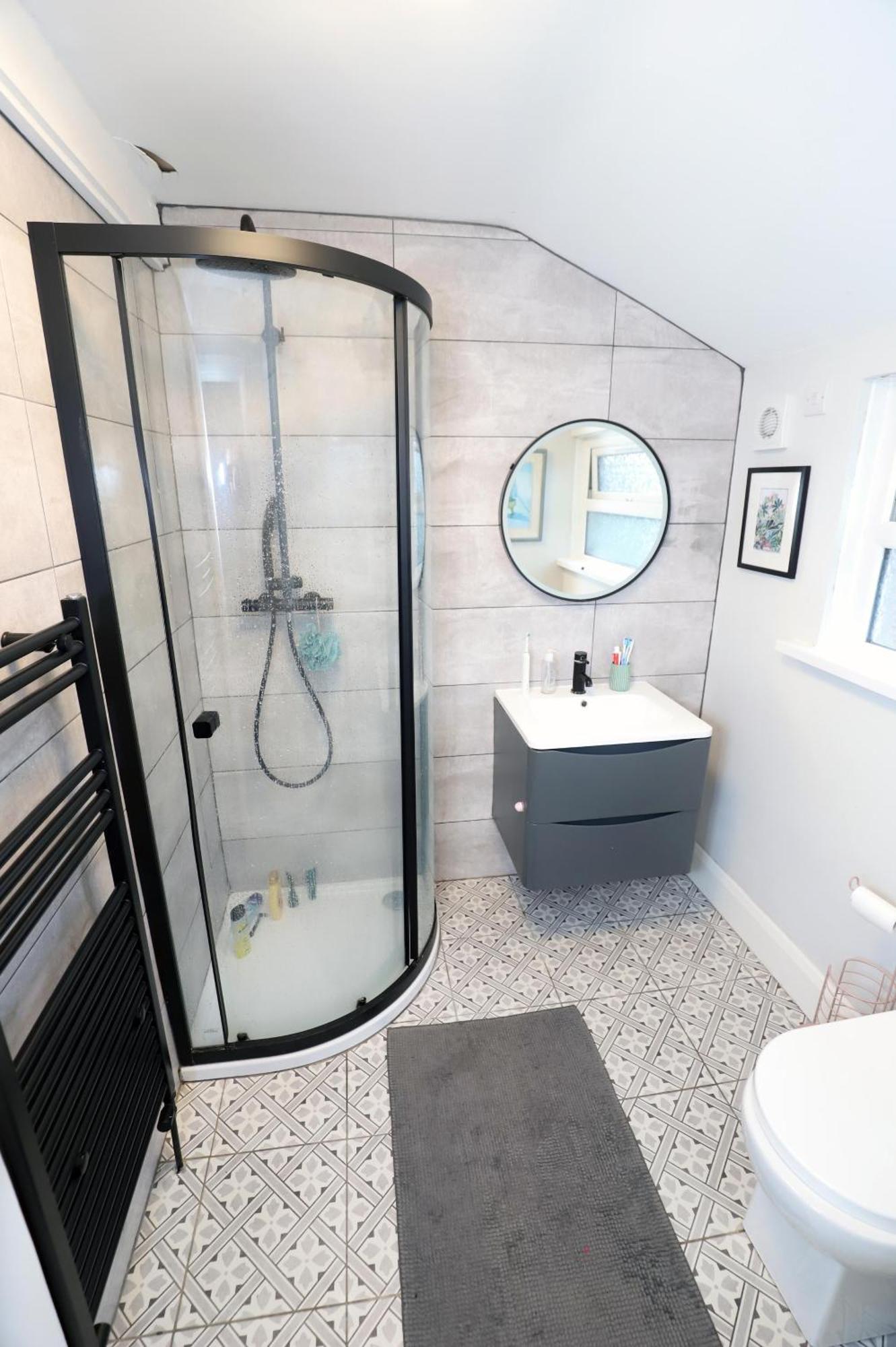 South City Sleeps 4 Apartment Belfast