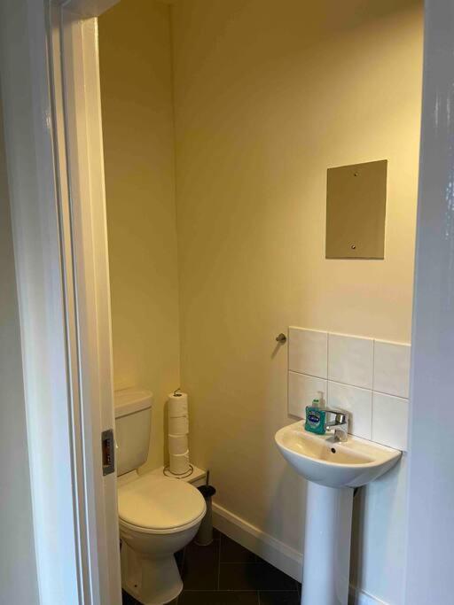 Close To Centre.modern Opened Planned * Belfast