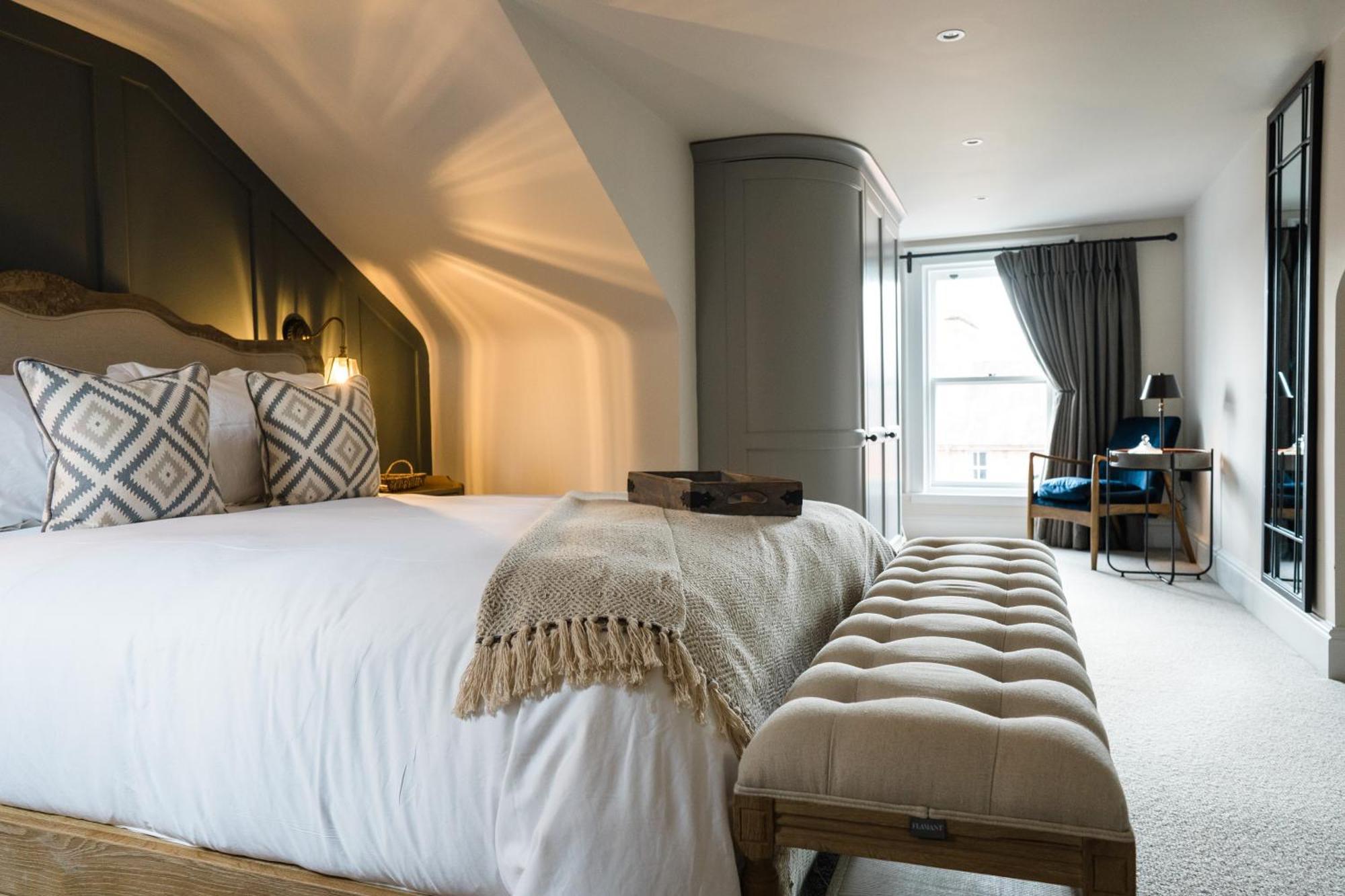 Regency House Aparthotel