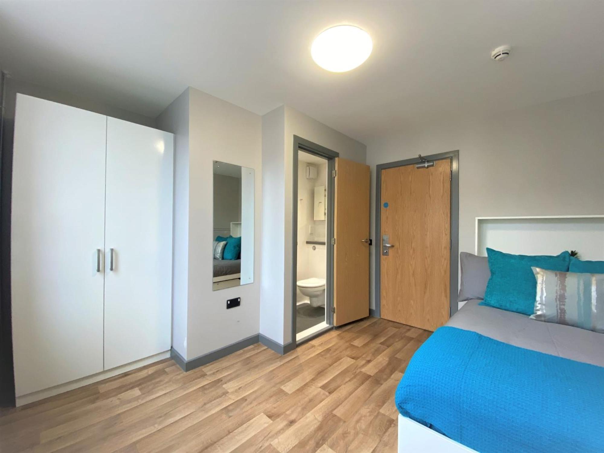 For Students Only Premium And Private Ensuite At John Bell House In Belfast