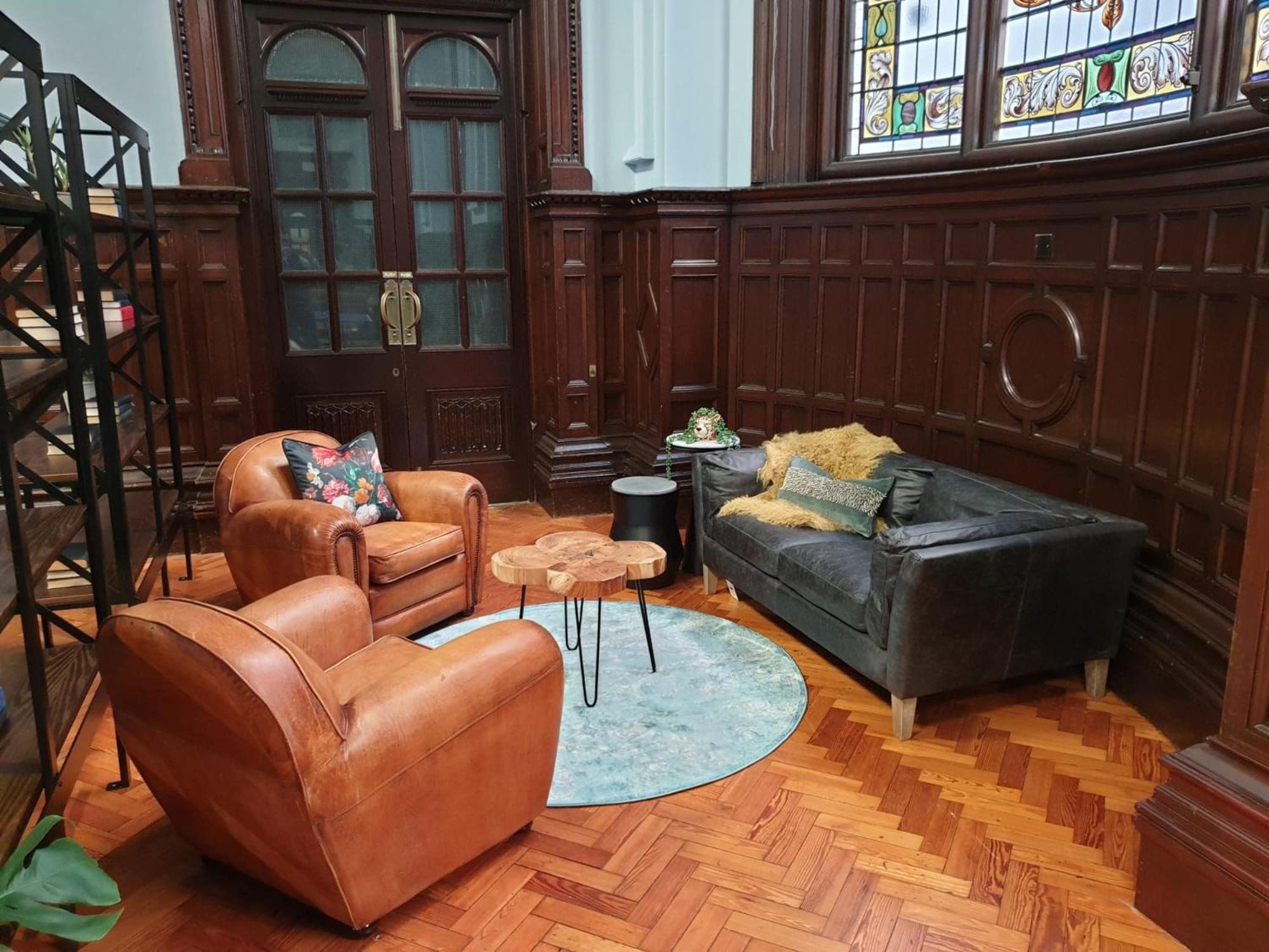 For Students Only Premium And Private Ensuite At John Bell House In Apartment *