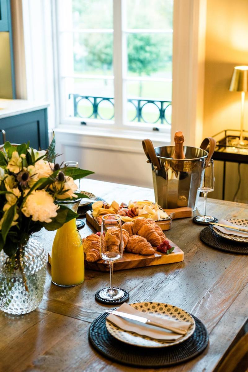 Regency House