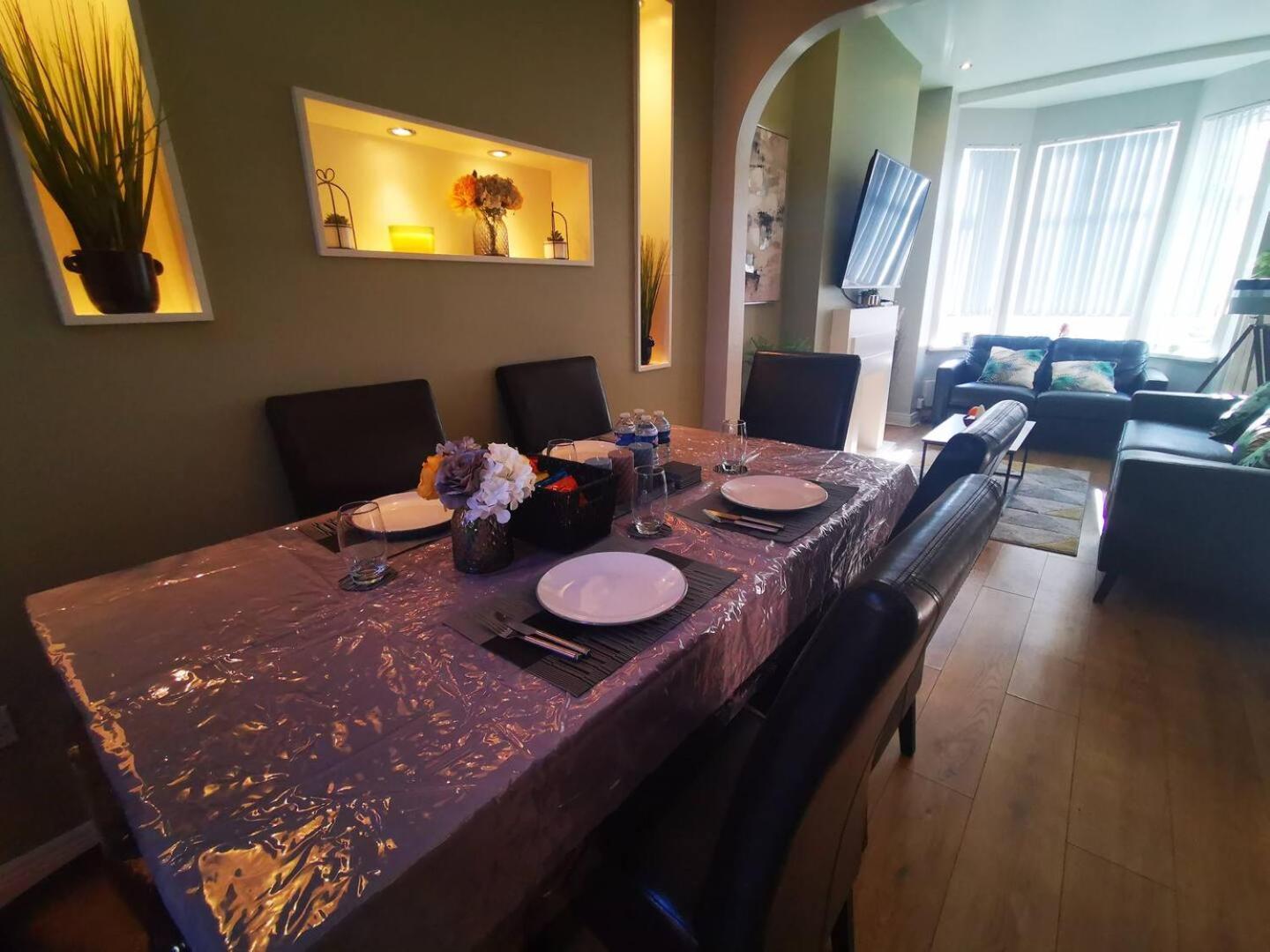 2br Cozy Duplex Belfast