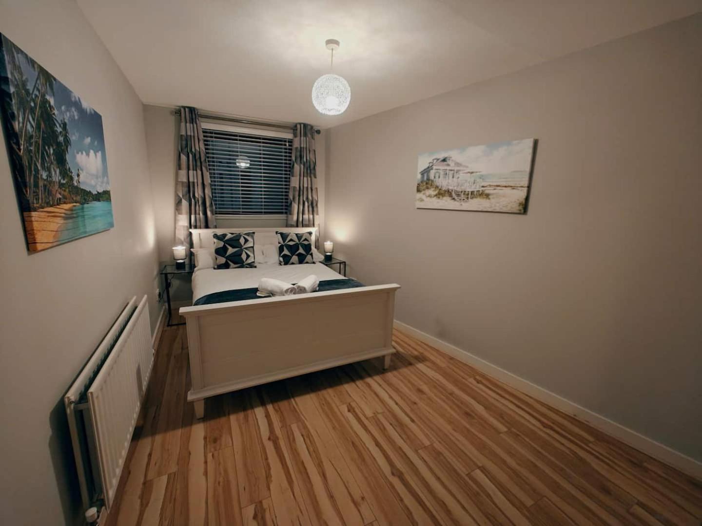 2br Cosy Centre