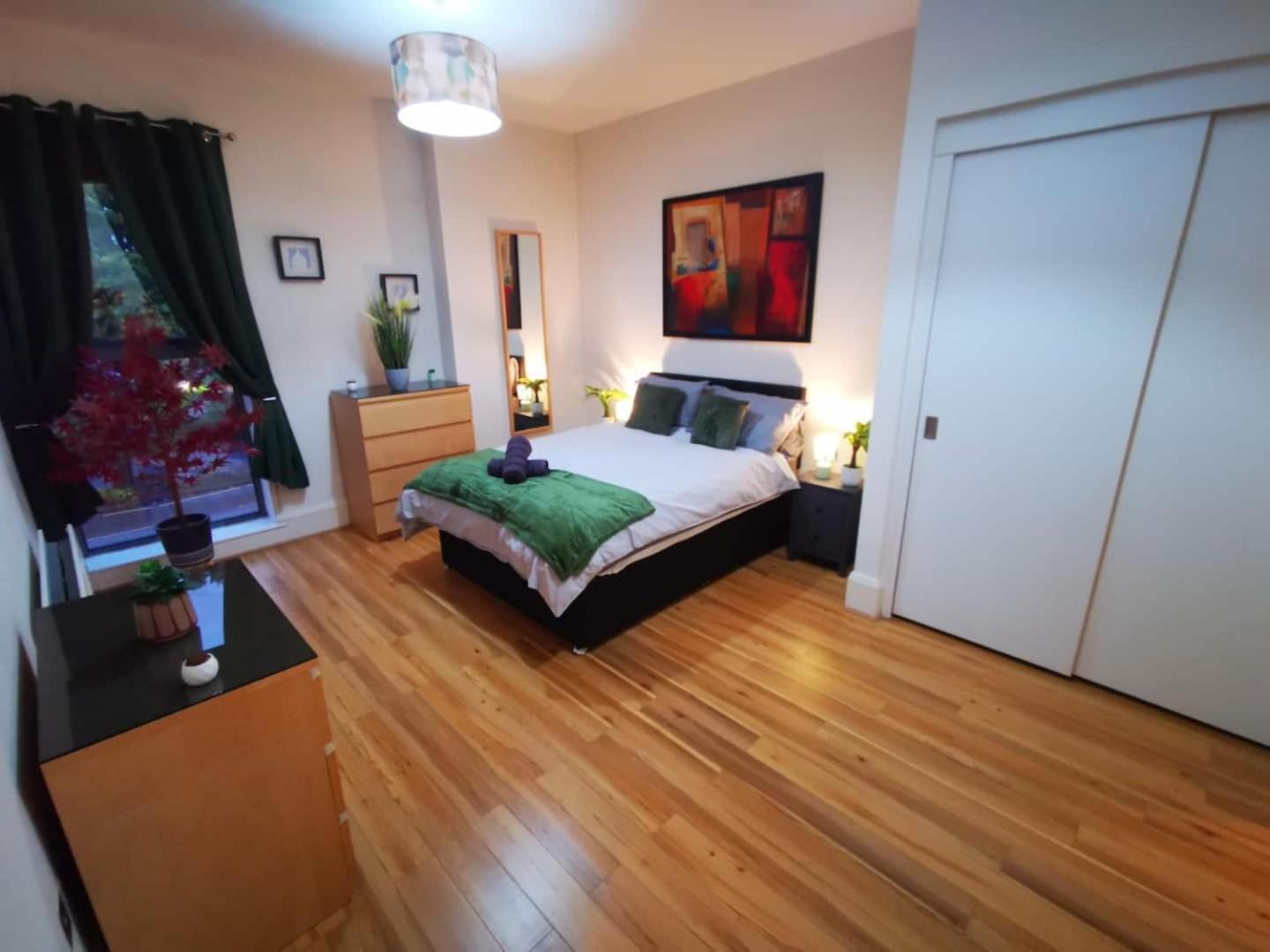Apartment 2br Modern Luxury Loft Belfast