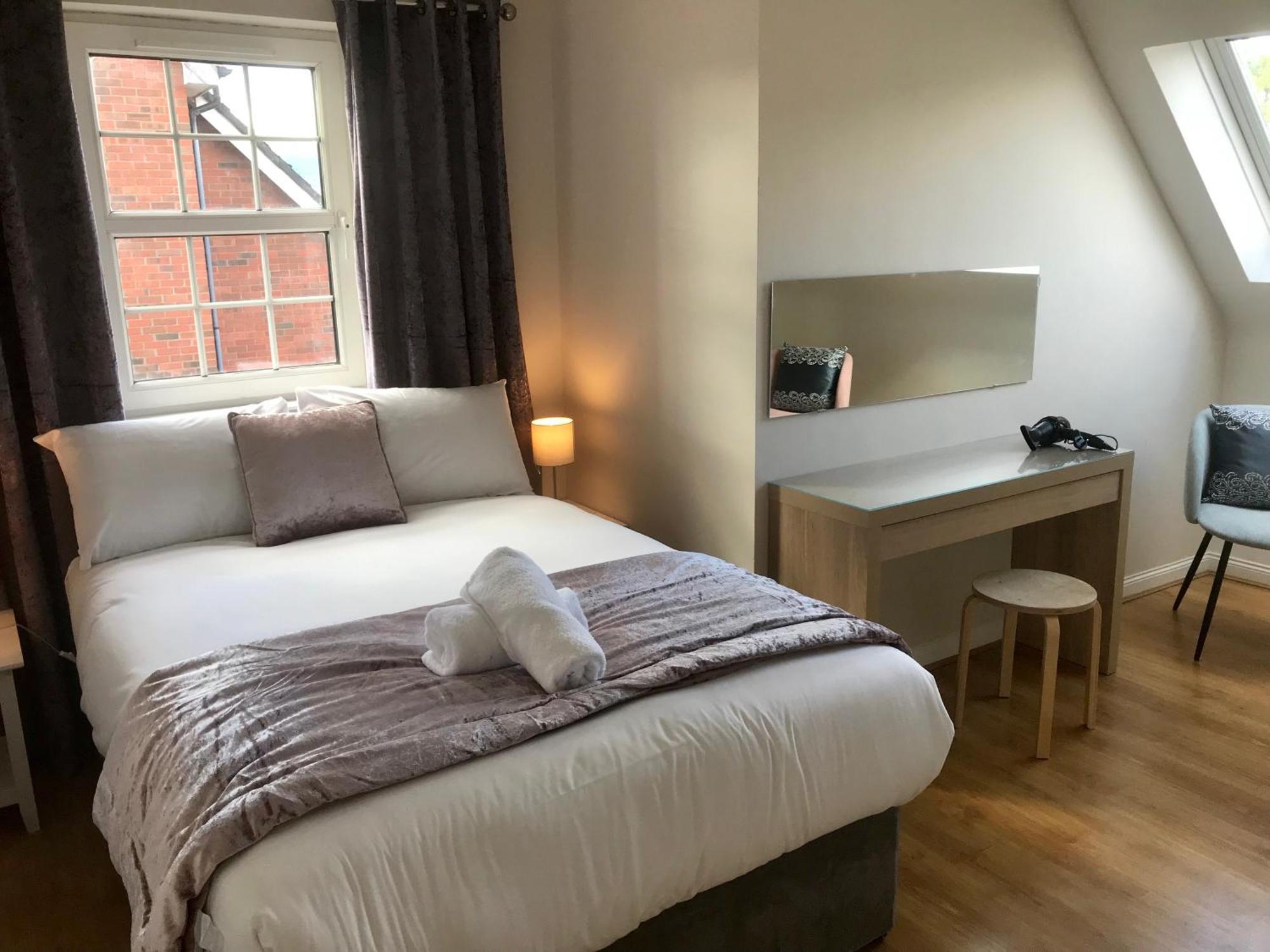 4 Bed Duplex Apartment, Belfast