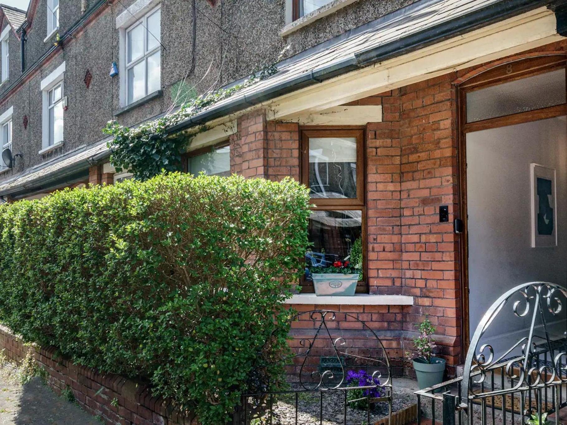 Holiday home Pass The Keys 4 Bedrooms Cafes Shops 6 Mins To Centre *