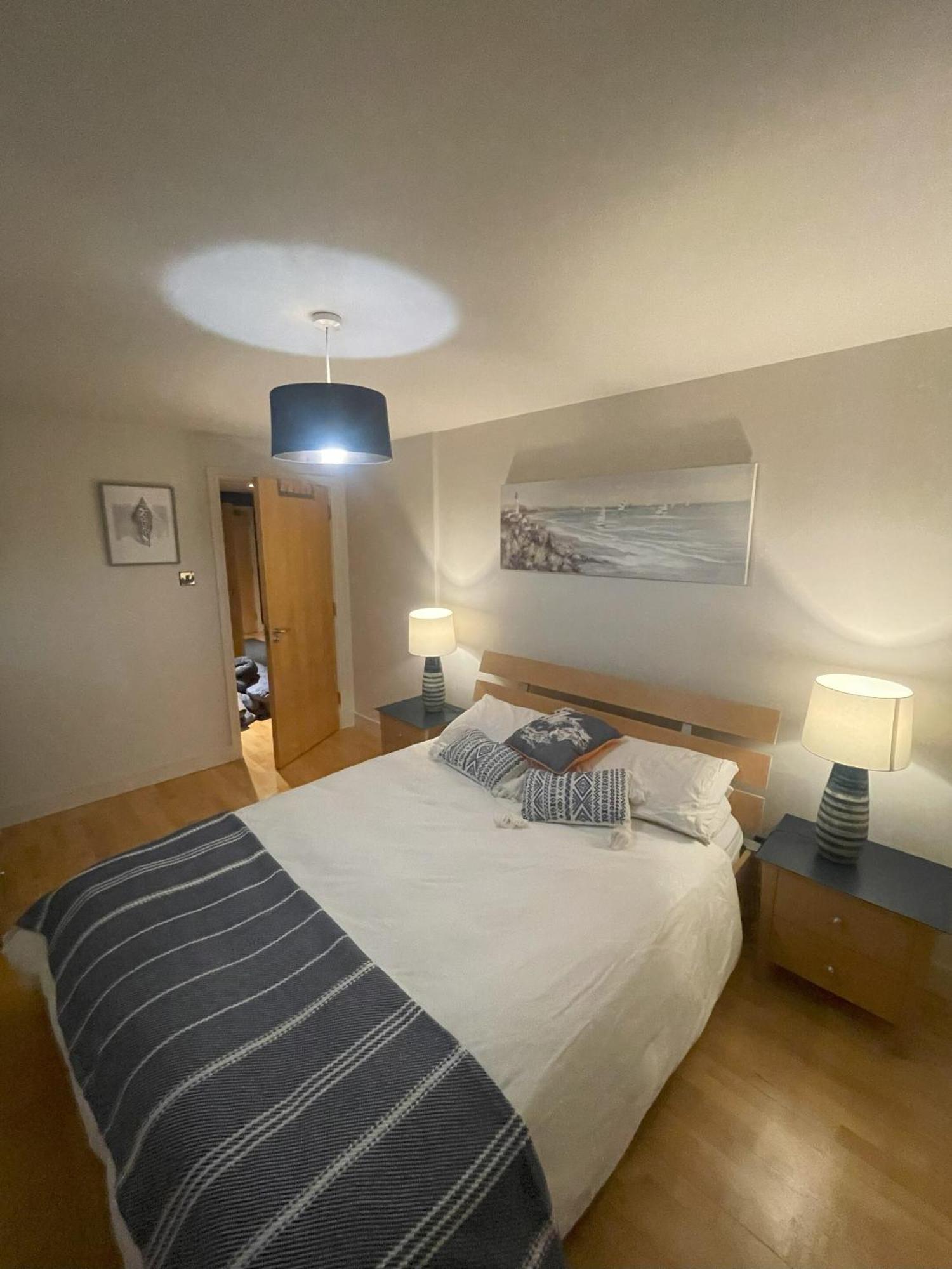 Apartments: Park Avenue Apartment Belfast