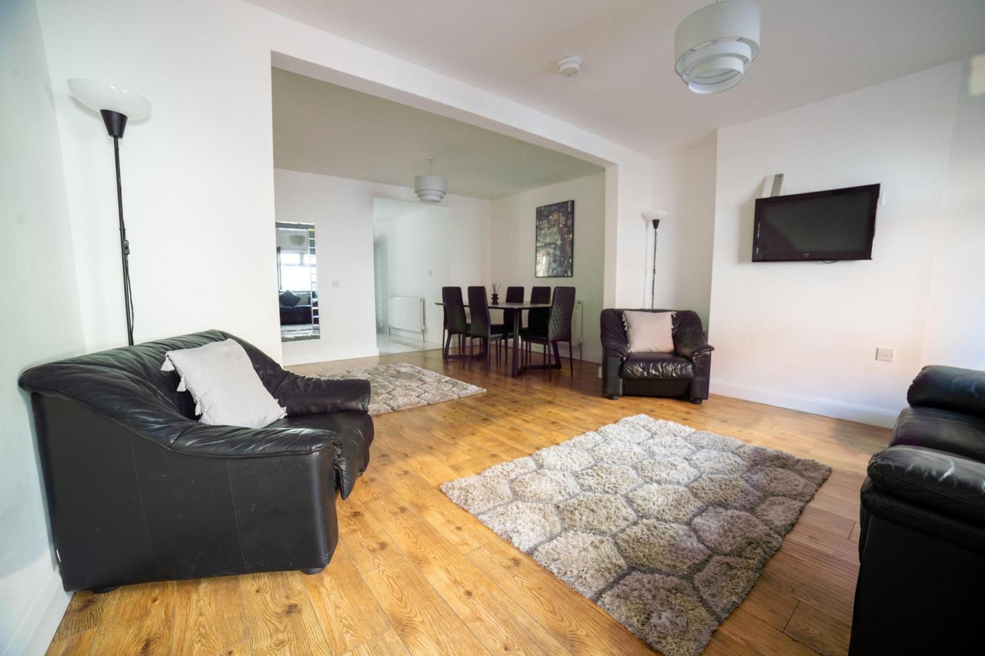 Apartment Cheerful 3-bedroom With Free Street Parking Belfast